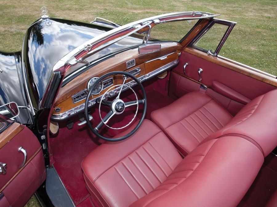  Mercedes-Benz 300d Cabriolet D 1958 года  (фото 14 из 17)